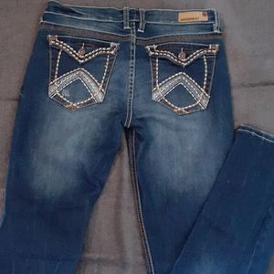 Skinny Jeans - Unionbay Size 7 Dark Wash Skinny